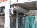 Малый грузовой лифт в процессе монтажа, башмаки кабины (кликните для увеличения)