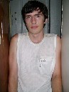 «Одноместный» лифт, 0.5 м/с, односкоростной. В кабине, как видите, места совсем мало (кликните для увеличения)