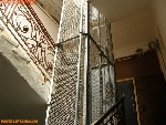 «Одноместный» лифт, 0.5 м/с, односкоростной. (кликните для увеличения)